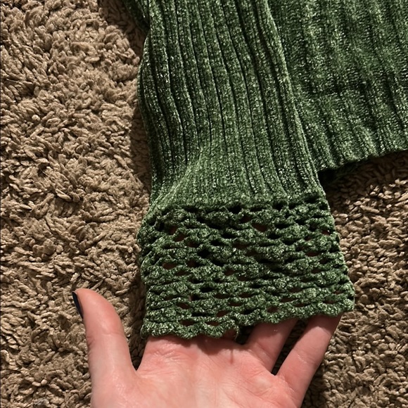 Arizona Jean Company Green Crew Neck Sweater - Picture 4 of 7